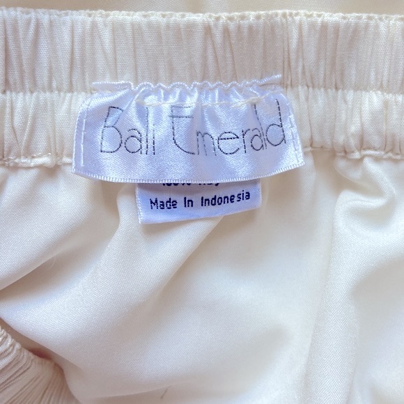 80’s Bali Emerald Skirt OS - Picture 6 of 9